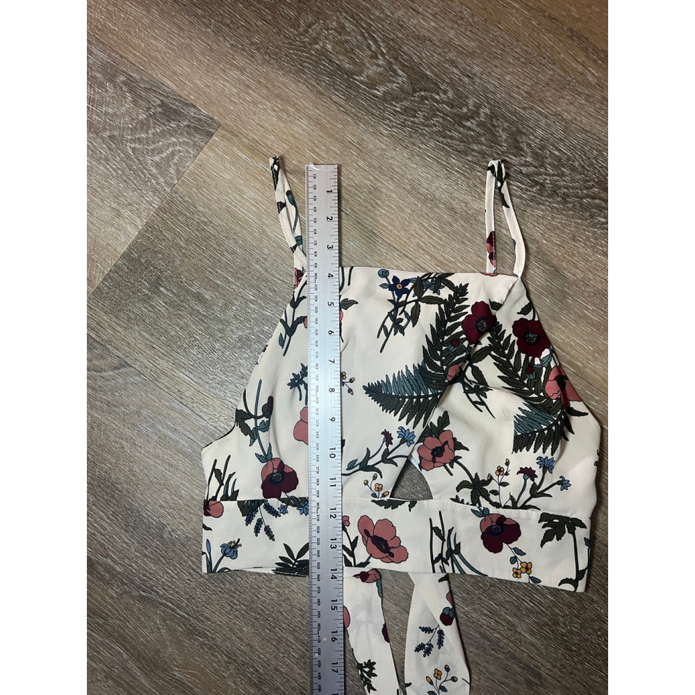 Love Brand Floral Tie-Back Crop Top XS - Open Back Cami Crotchet Style - Picture 2 of 5